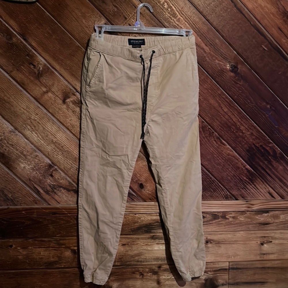 American eagle joggers
